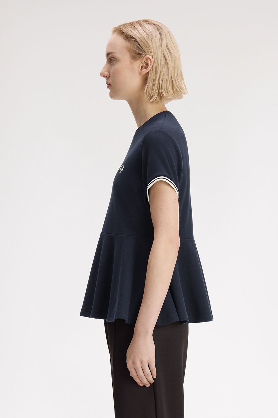 FRED PERRY 「Peplum Pique T-Shirt／ペプラム鹿の子Tシャツ」|Tシャツ・カットソー|