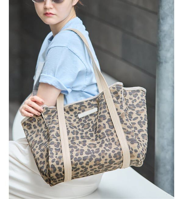 IENA「《洗濯機洗い可》qbag paris/キューバッグ パリ 別注NEST ZIP M バッグ」|トートバッグ|