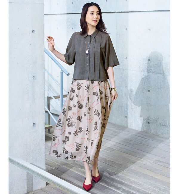 自由区「【カタログ掲載・涼感シアー】スラブボイルタック ブラウス」|シャツ・ブラウス|