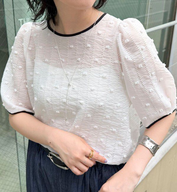 fredy emue「【新色追加】《大人気ブラウスの半袖バージョン》バック釦配色パイピング半袖ブラウス」|シャツ・ブラウス|