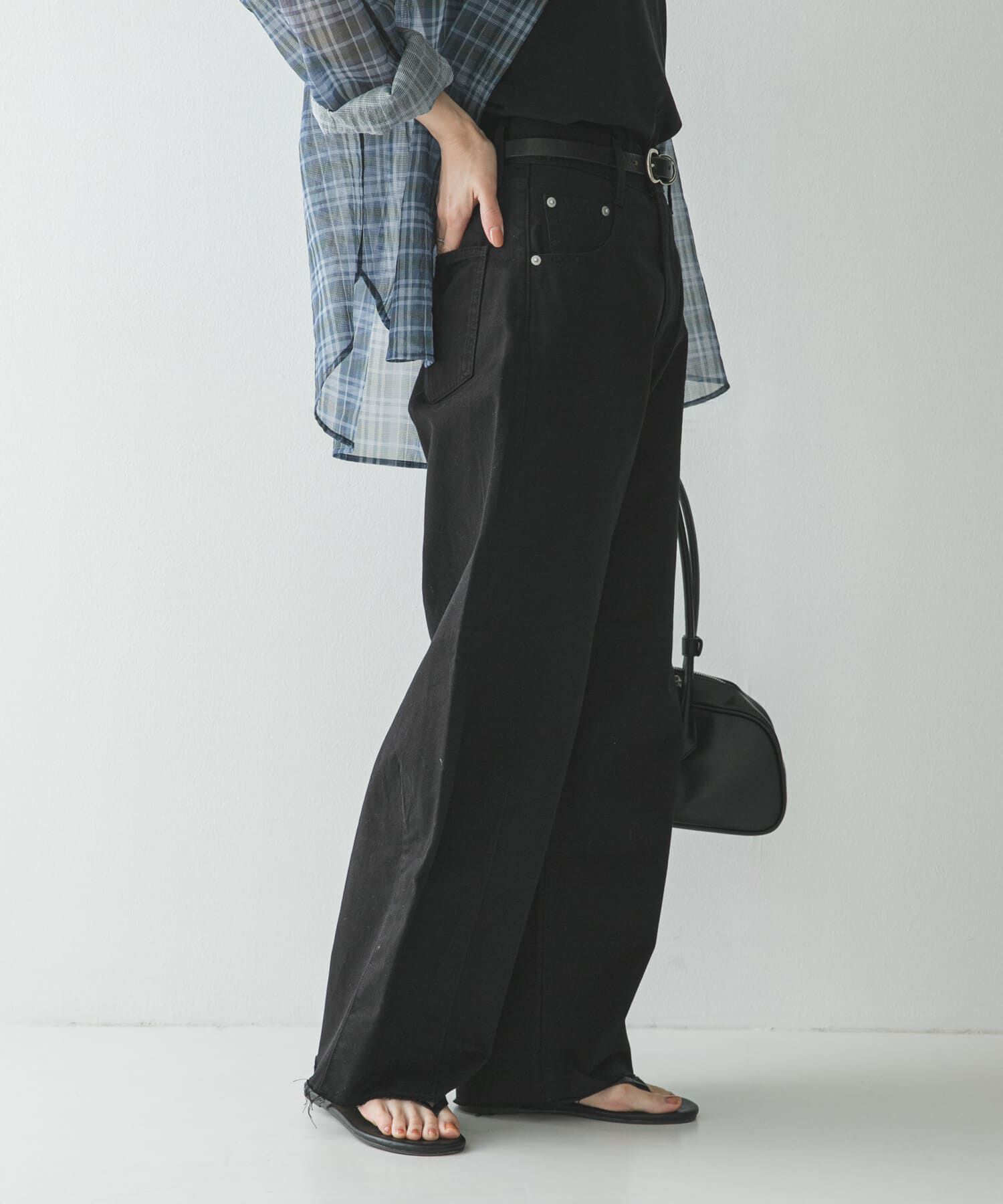 URBAN RESEARCH「コットンサテンカットオフカーブパンツ」|その他|