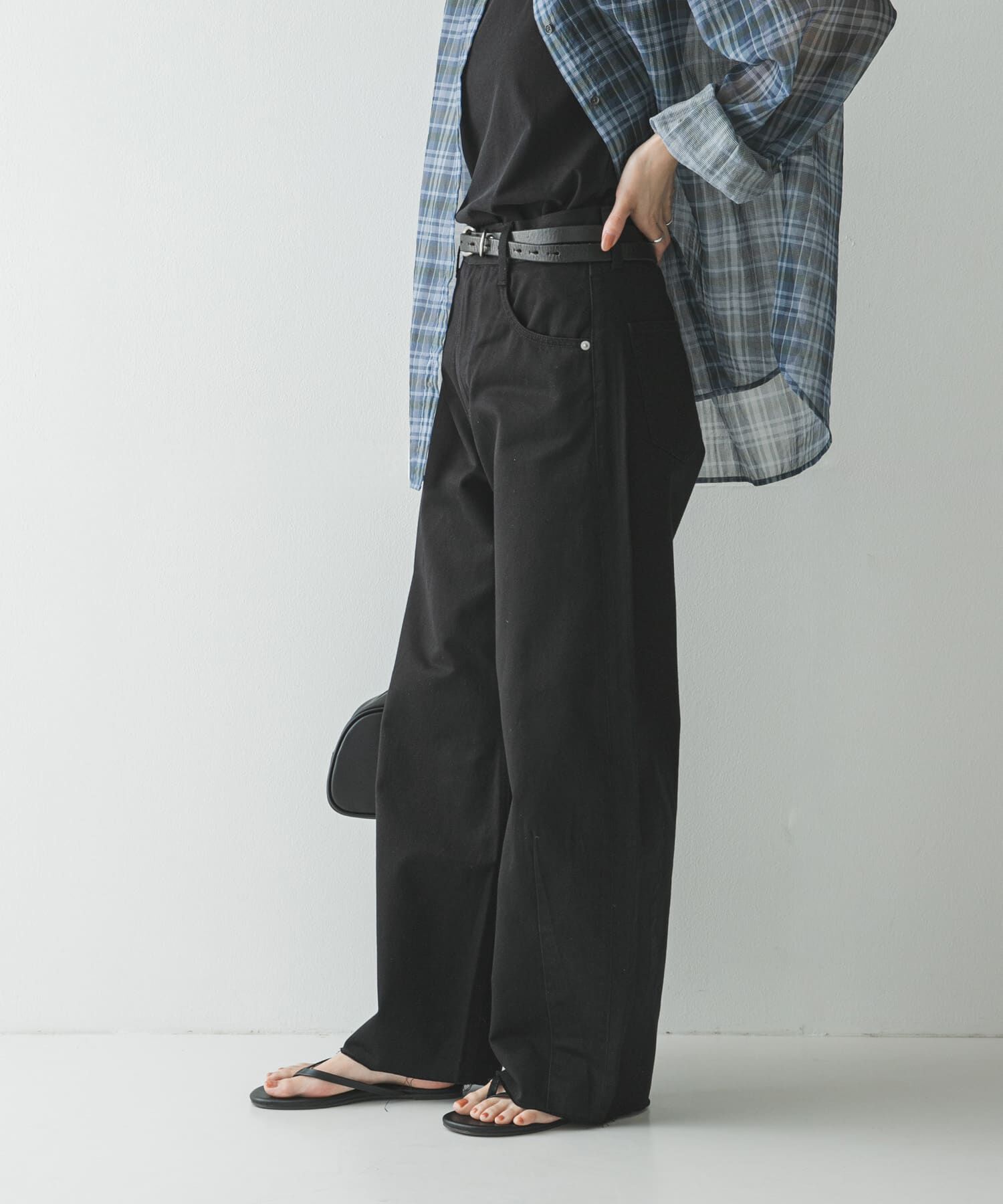 URBAN RESEARCH「コットンサテンカットオフカーブパンツ」|その他|