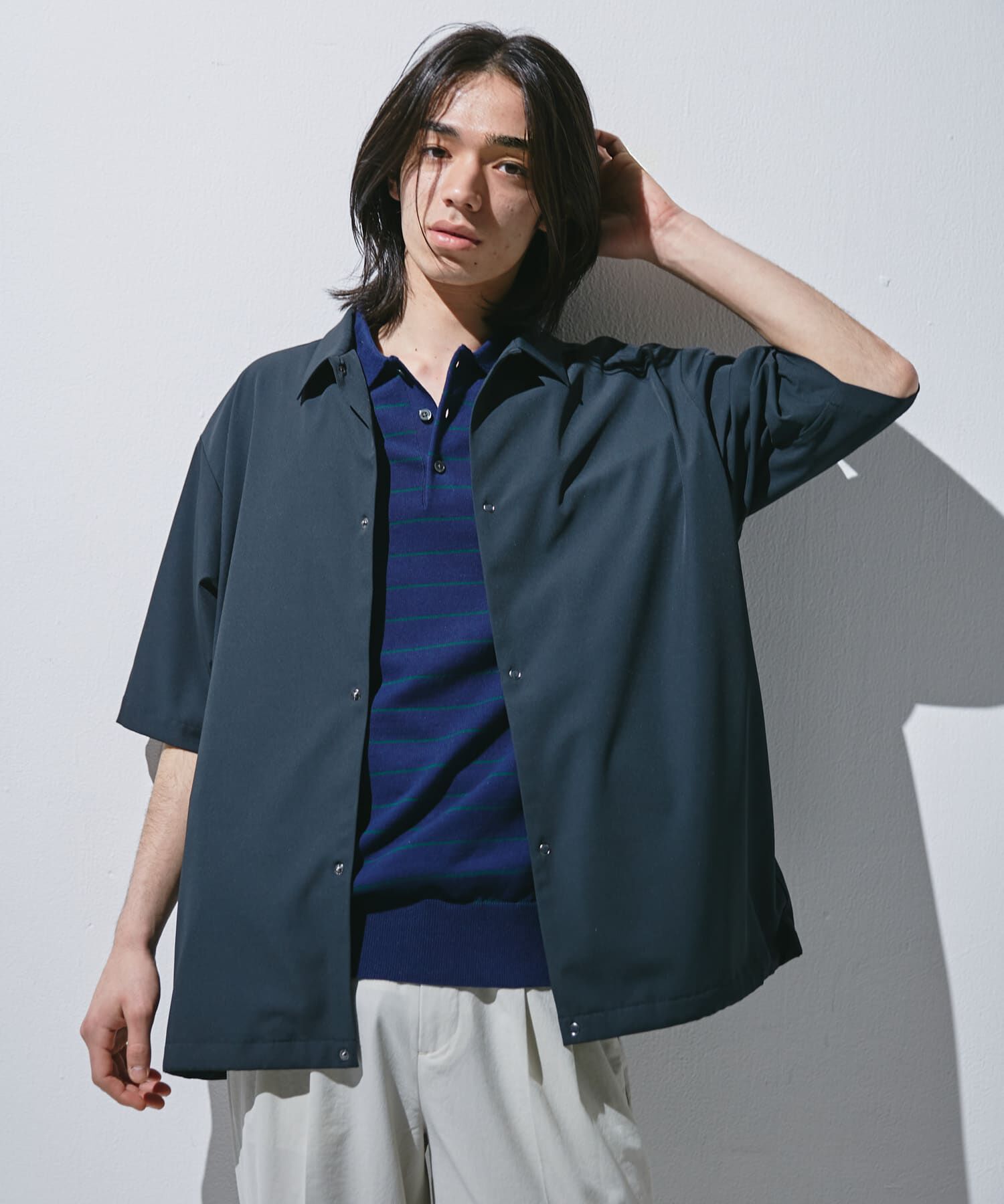 URBAN RESEARCH DOORS「『仁村紗和さん着用』『UR TECH』ｻﾏｼｪｱ ｼｮｰﾄｽﾘｰﾌﾞｼｬﾂｶ  」|カーディガン|チャコールグレー