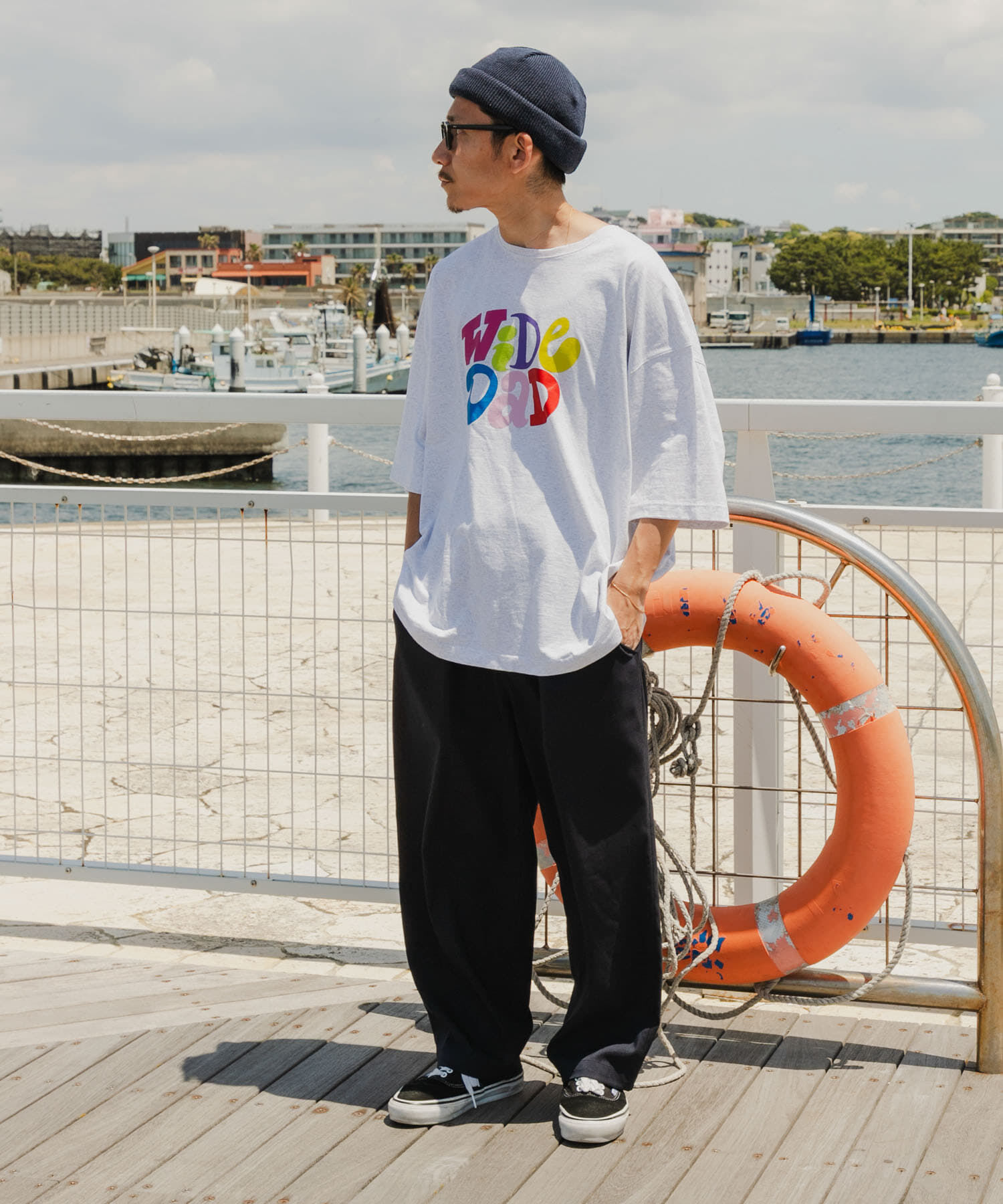 URBAN RESEARCH「Wide Dad　GRAPHIC T-SHIRTS WITH HATCH」|Tシャツ・カットソー|