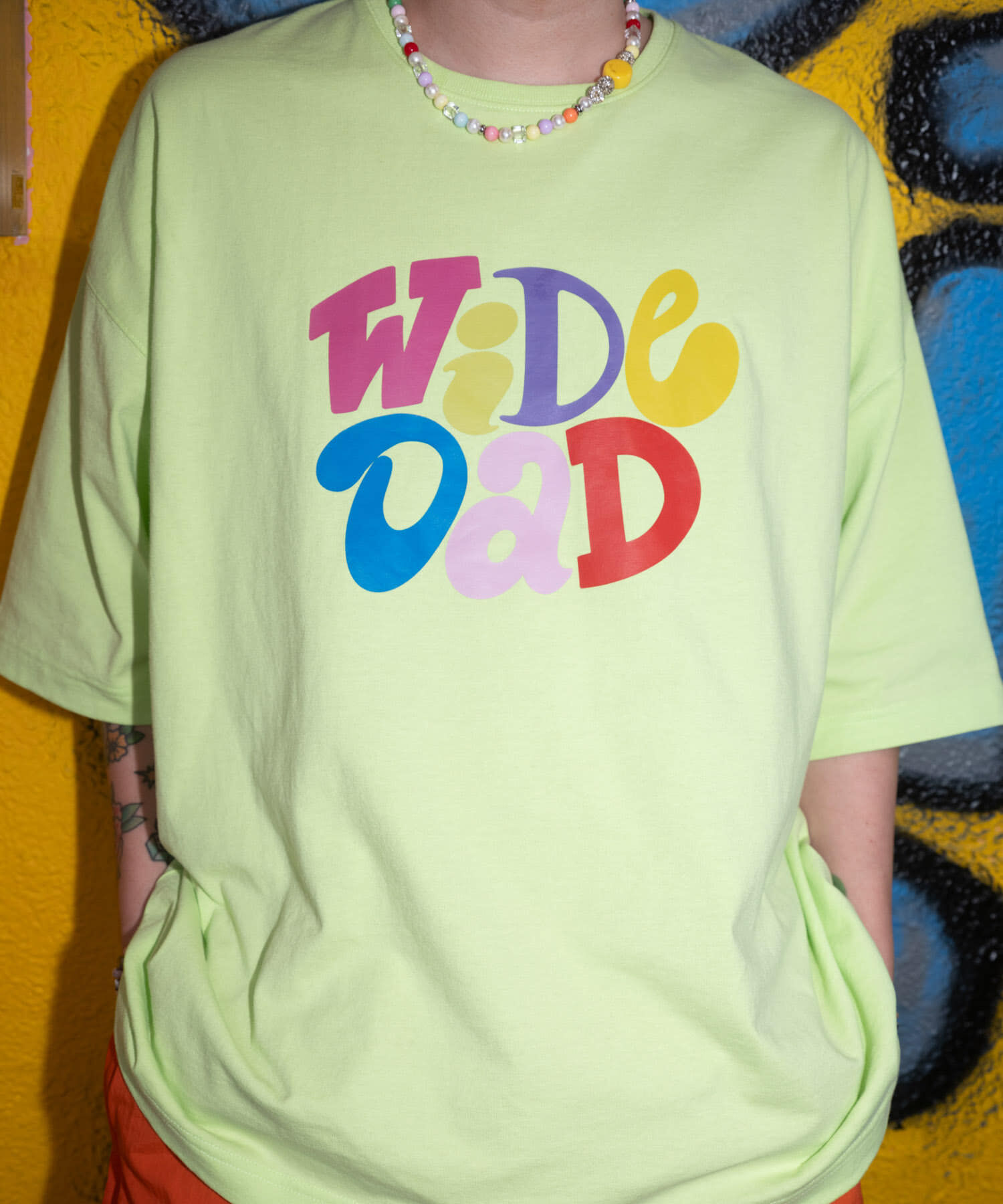 URBAN RESEARCH「Wide Dad　GRAPHIC T-SHIRTS WITH HATCH」|Tシャツ・カットソー|