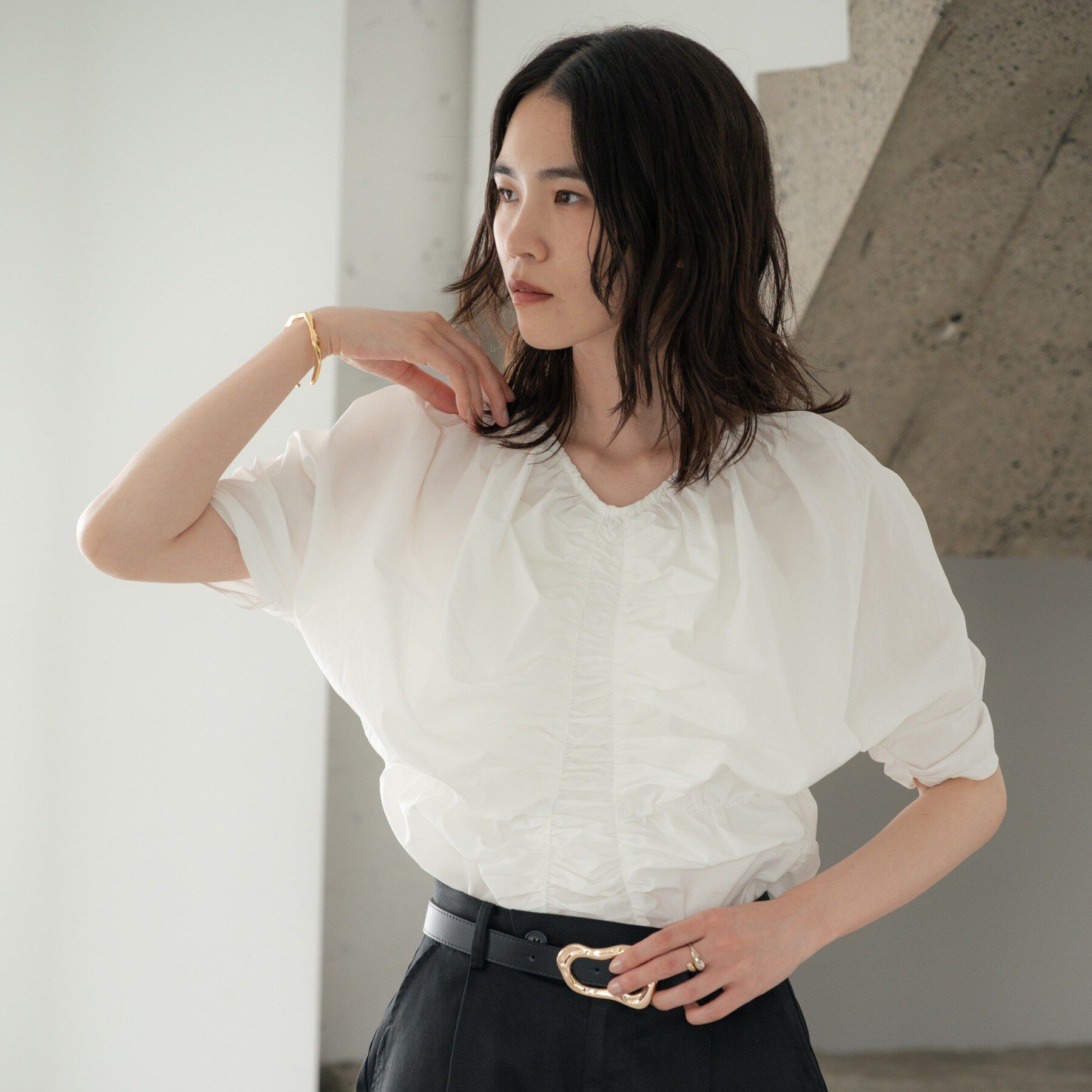 GALLEST「シャーリングオフショルブラウス」|シャツ・ブラウス|
