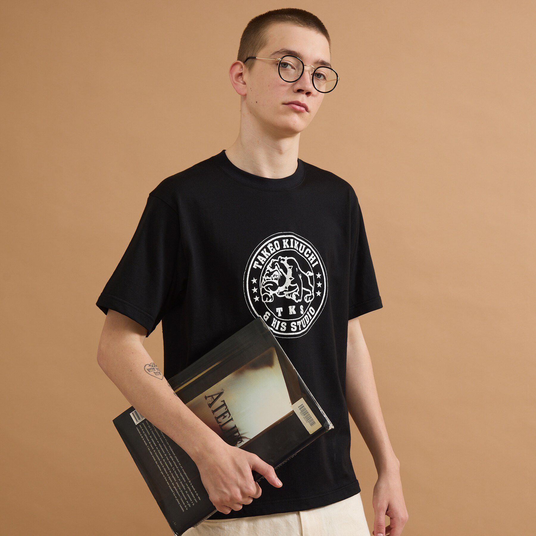 40CARATS&525「ファイティングブル半袖Tシャツ」|Tシャツ・カットソー|ブラック(019)
