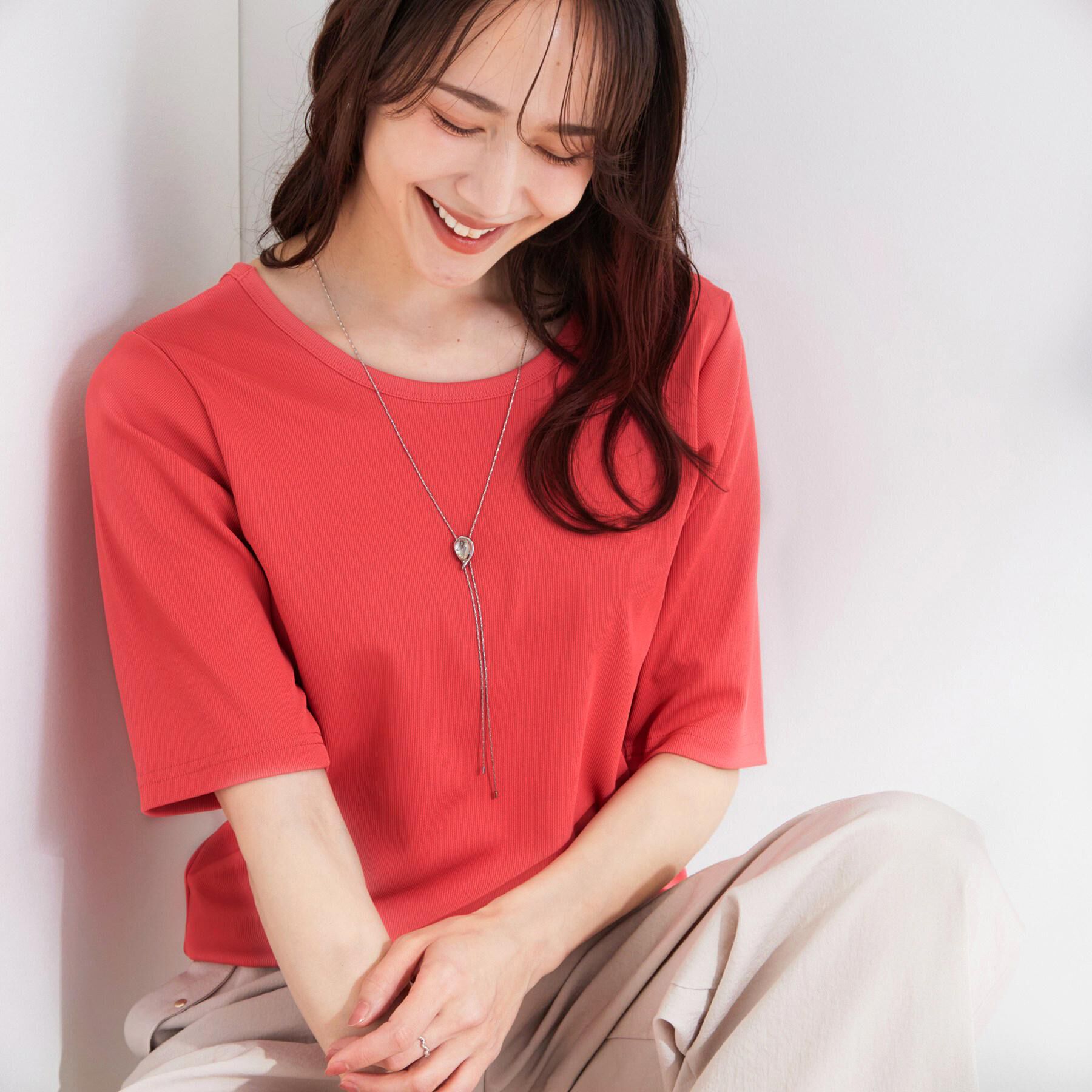 SHOO･LA･RUE「【ひんやり/前後2WAY/S-LL】着回しやすい 5分袖テレコトップス」|Tシャツ・カットソー|レッド(061)