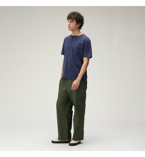 BEAMS PLUS「【別注】REMI RELIEF / Henley Neck Pocket T-shirt」|Tシャツ・カットソー|