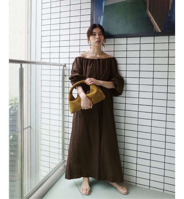 IENA「《一部店舗限定》Maison IENA オフショルダーワンピース」|ワンピース|