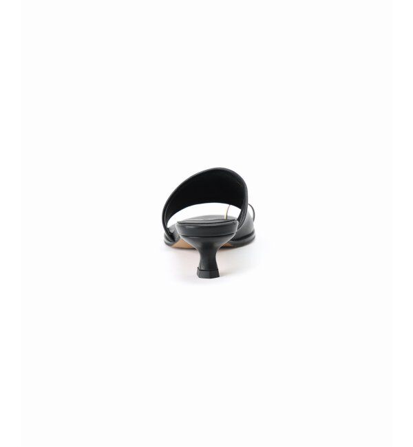 NOBLE「LE VERNIS/ルベルニ Toe ring sandals」|サンダル|