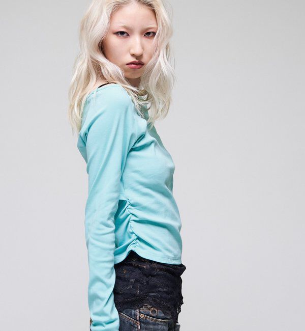  「【WEB限定】【SLOPPY】バックオープンギャザートップス」|Tシャツ・カットソー|