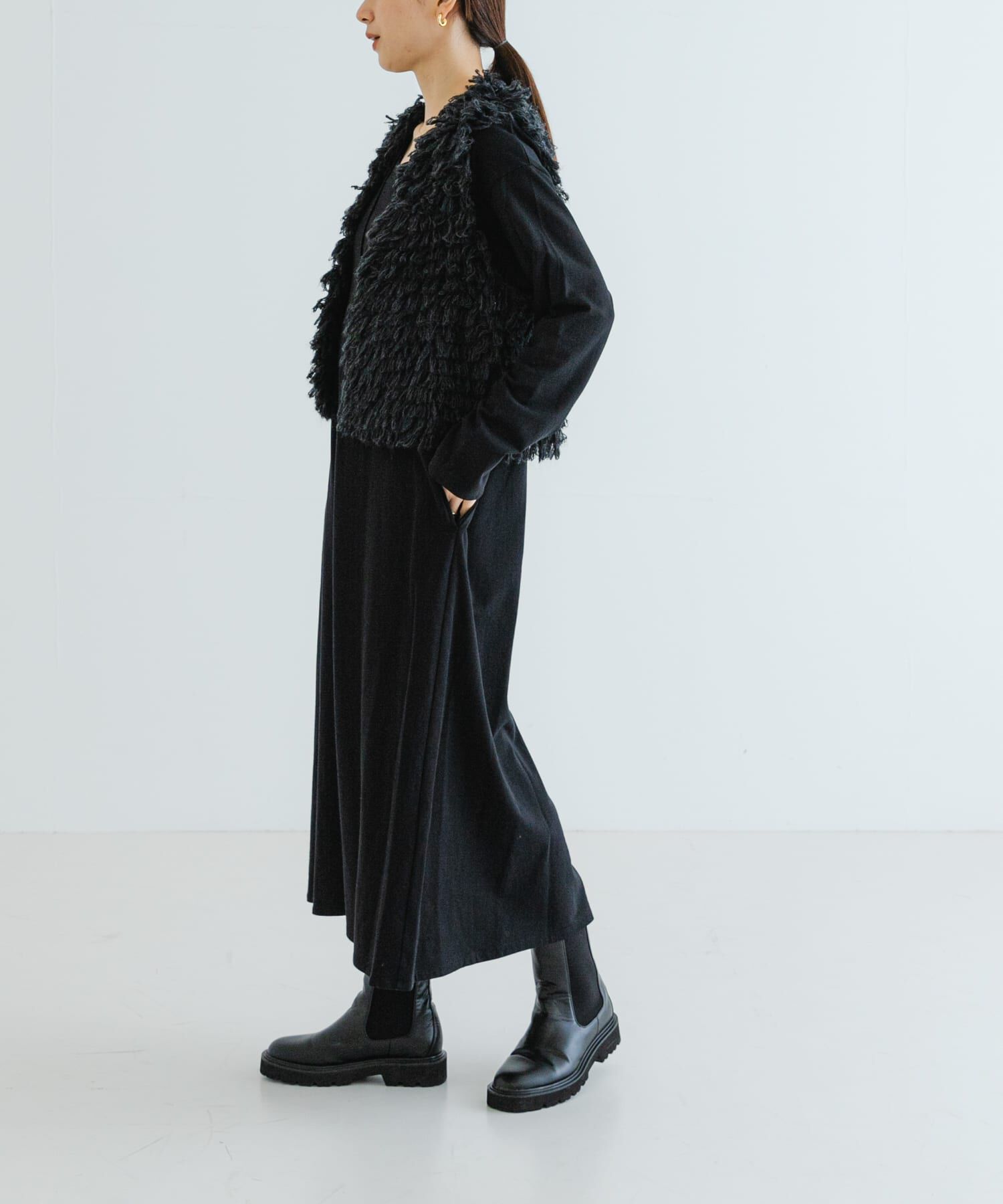 URBAN RESEARCH「『MADE IN JAPAN』Vネックロングワンピース」|ワンピース|