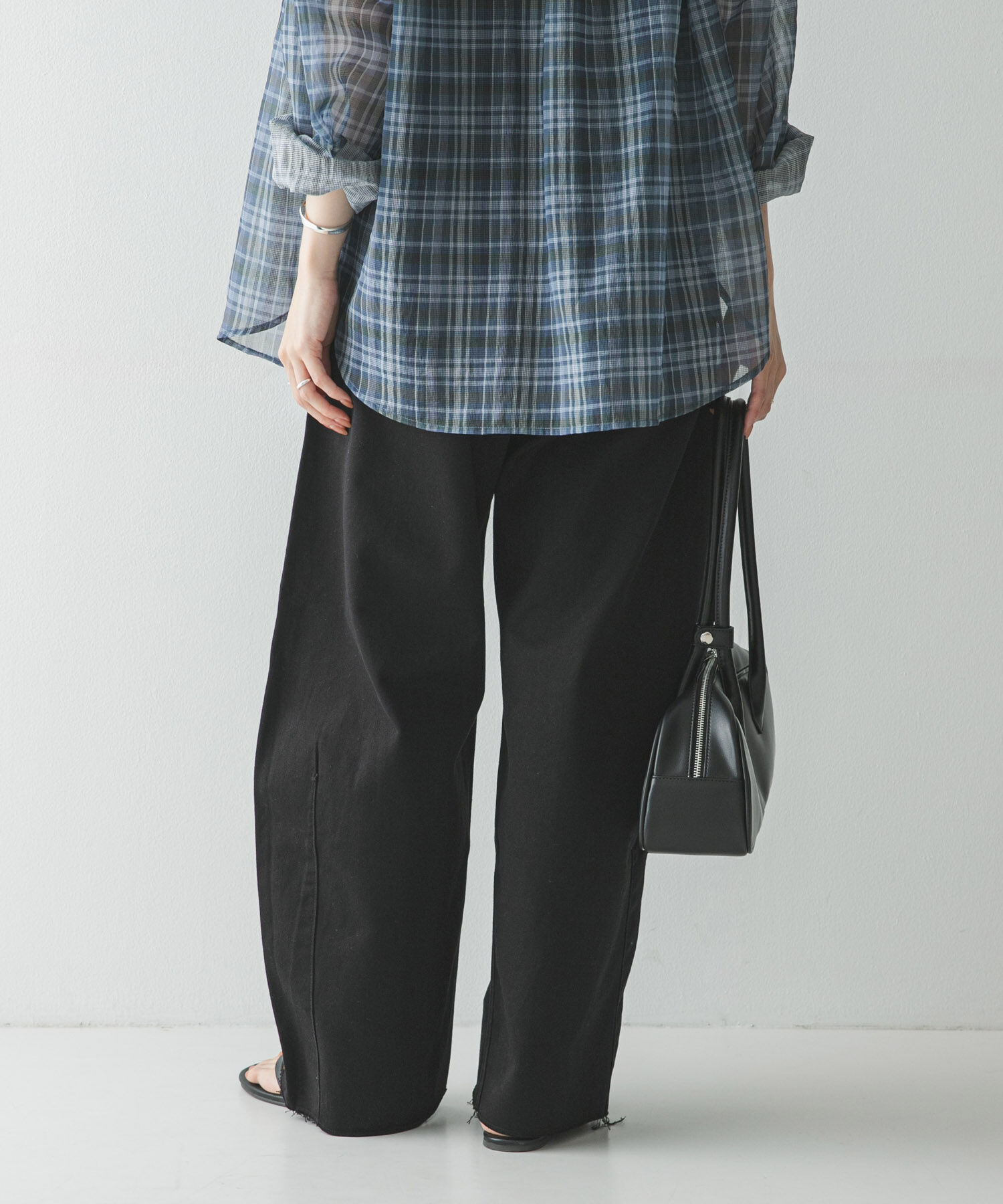 URBAN RESEARCH「コットンサテンカットオフカーブパンツ」|その他|