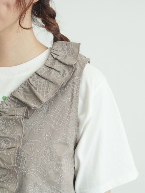 Samansa Mos2「【メルヘン&times;Samansa Mos2】総刺繍ベスト」|ダウンベスト・ベスト|