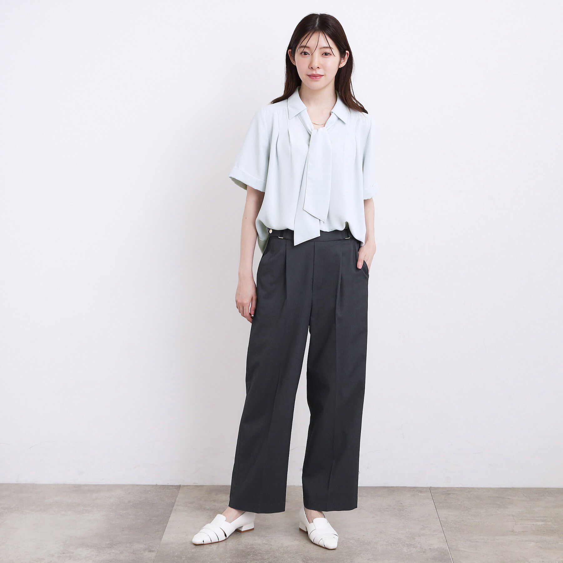 grove「暑い季節もきれいが続く！センタープレスが取れにくい、ハイパーストレッチワイドパンツ」|その他|