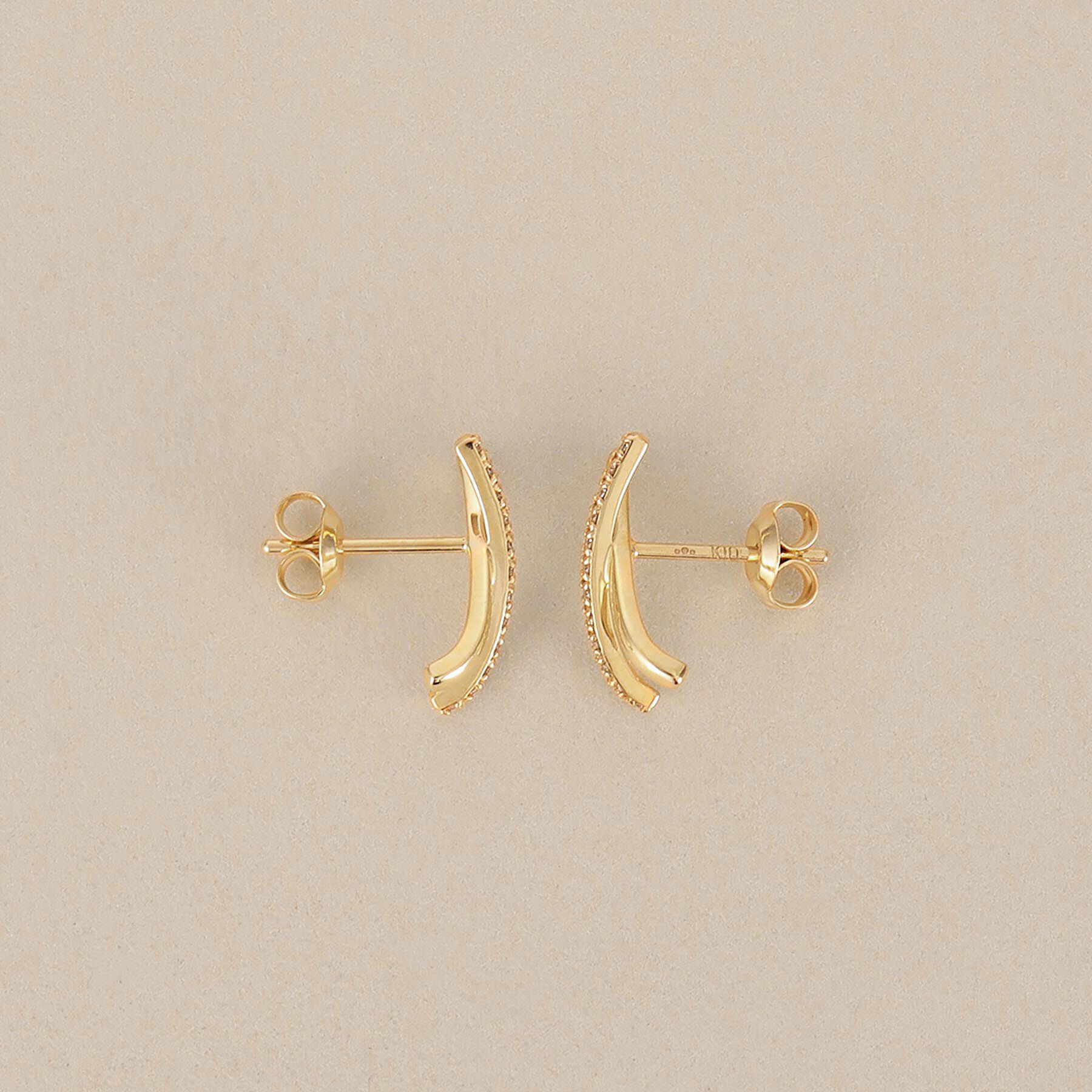 COCOSHNIK「K10ダイヤモンド アーチクロス スタッドピアス」|ピアス|