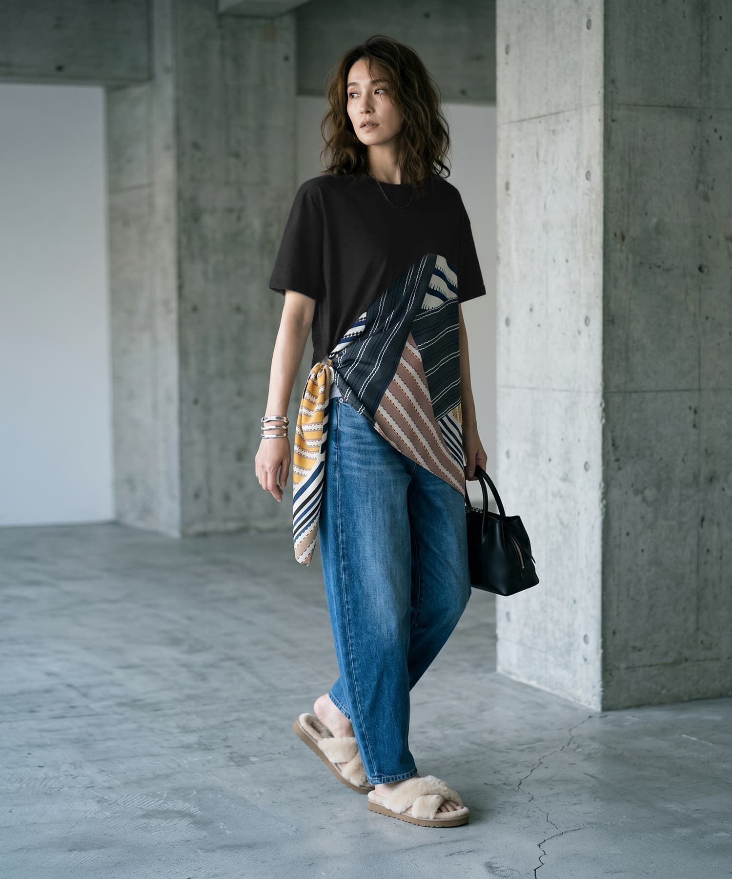 STYLE DELI「【BLK001】スカーフ柄パッチワークTシャツ」|Tシャツ・カットソー|