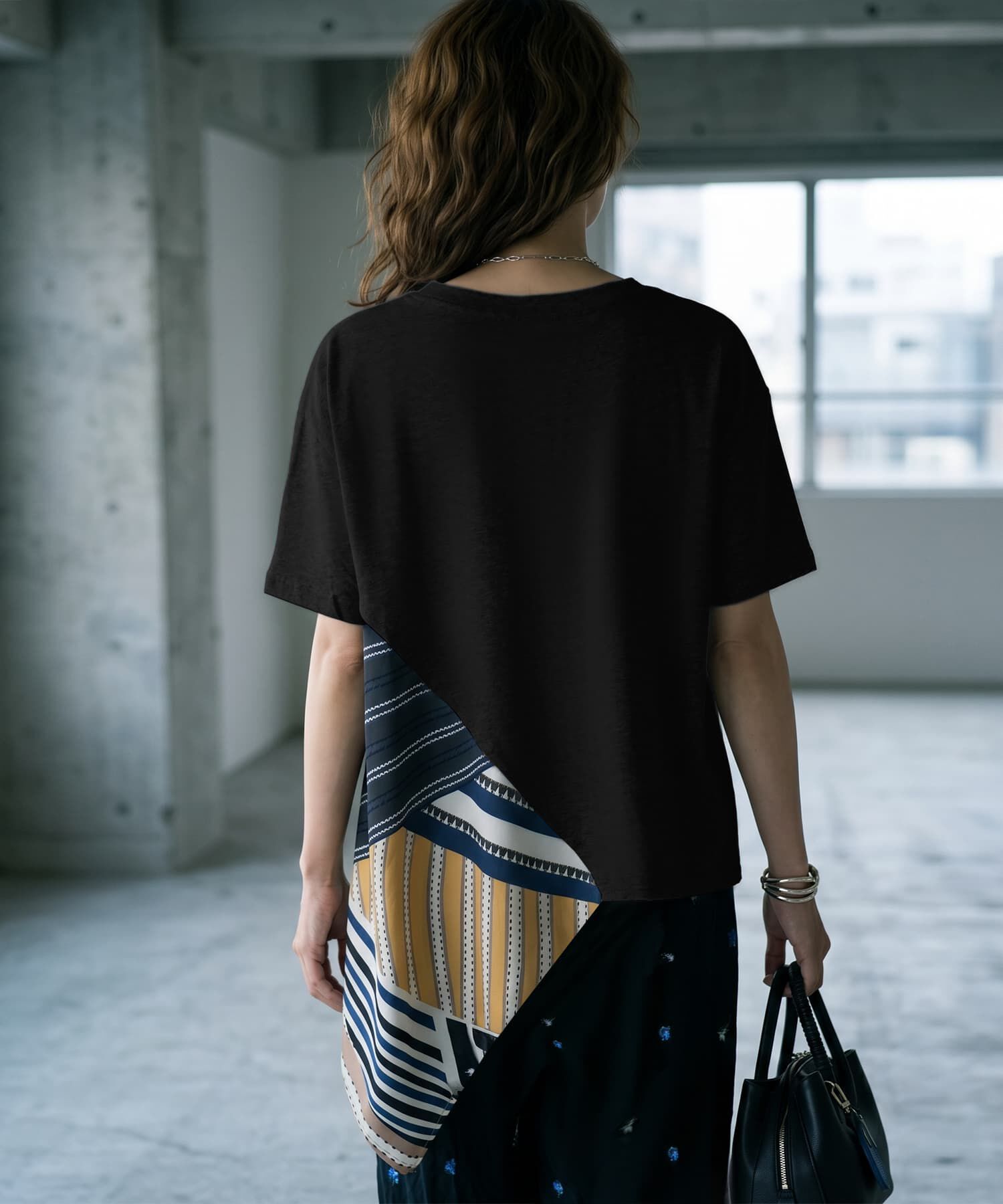 STYLE DELI「【BLK001】スカーフ柄パッチワークTシャツ」|Tシャツ・カットソー|