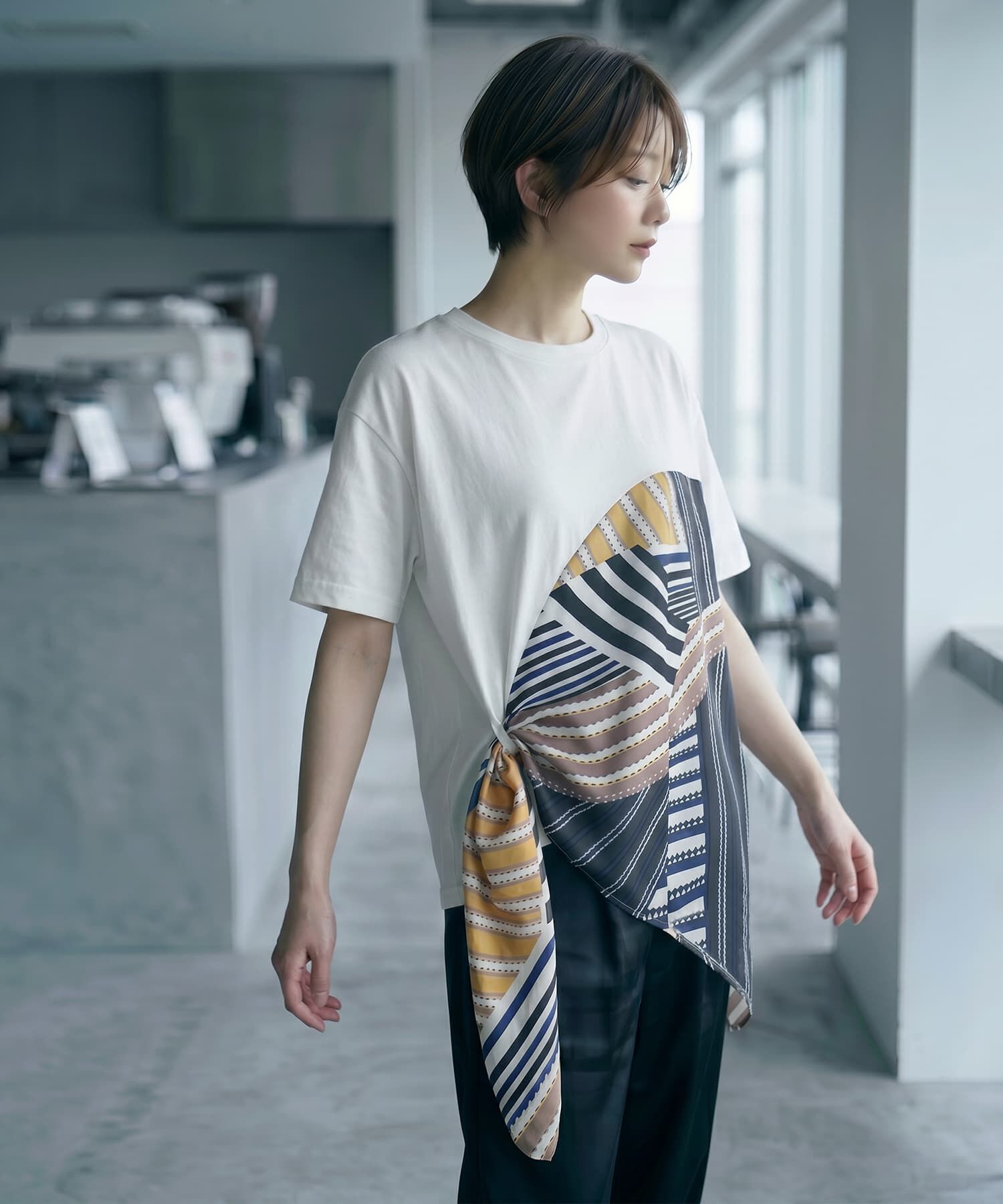 STYLE DELI「【BLK001】スカーフ柄パッチワークTシャツ」|Tシャツ・カットソー|