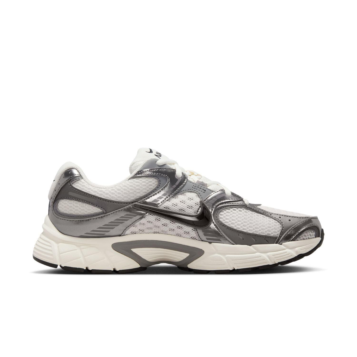 NIKE「【NIKE】V5 RNR」|スニーカー|
