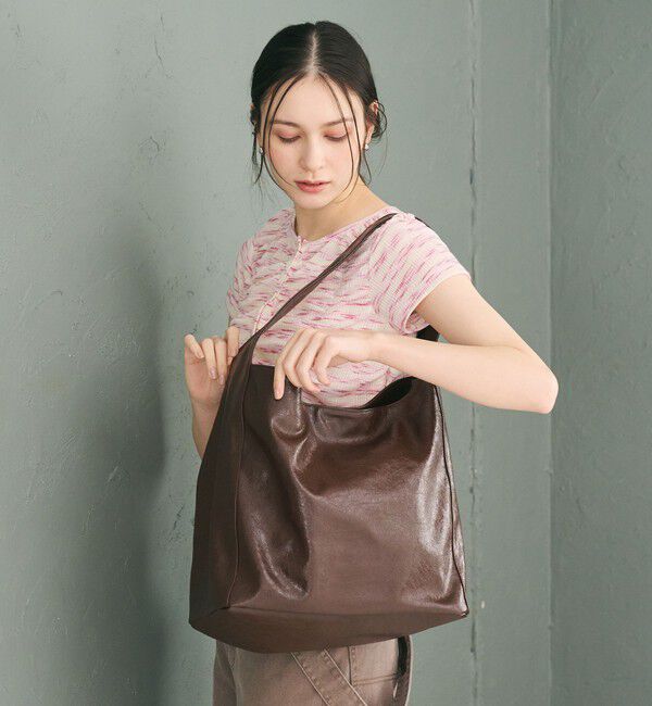 BEAUTY&YOUTH UNITED ARROWS「レザーライク ビッグ ワンショルダーバッグ」|ショルダー・メッセンジャー|DK.BROWN