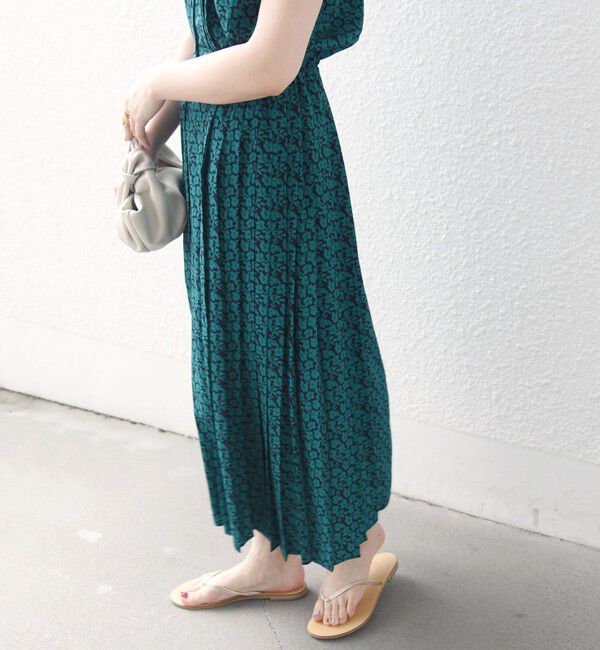 SHIPS for women「【WEB限定】〈洗濯機可能〉ドット 花柄 サイド プリーツ フレンチスリーブ ワンピース」|ワンピース|