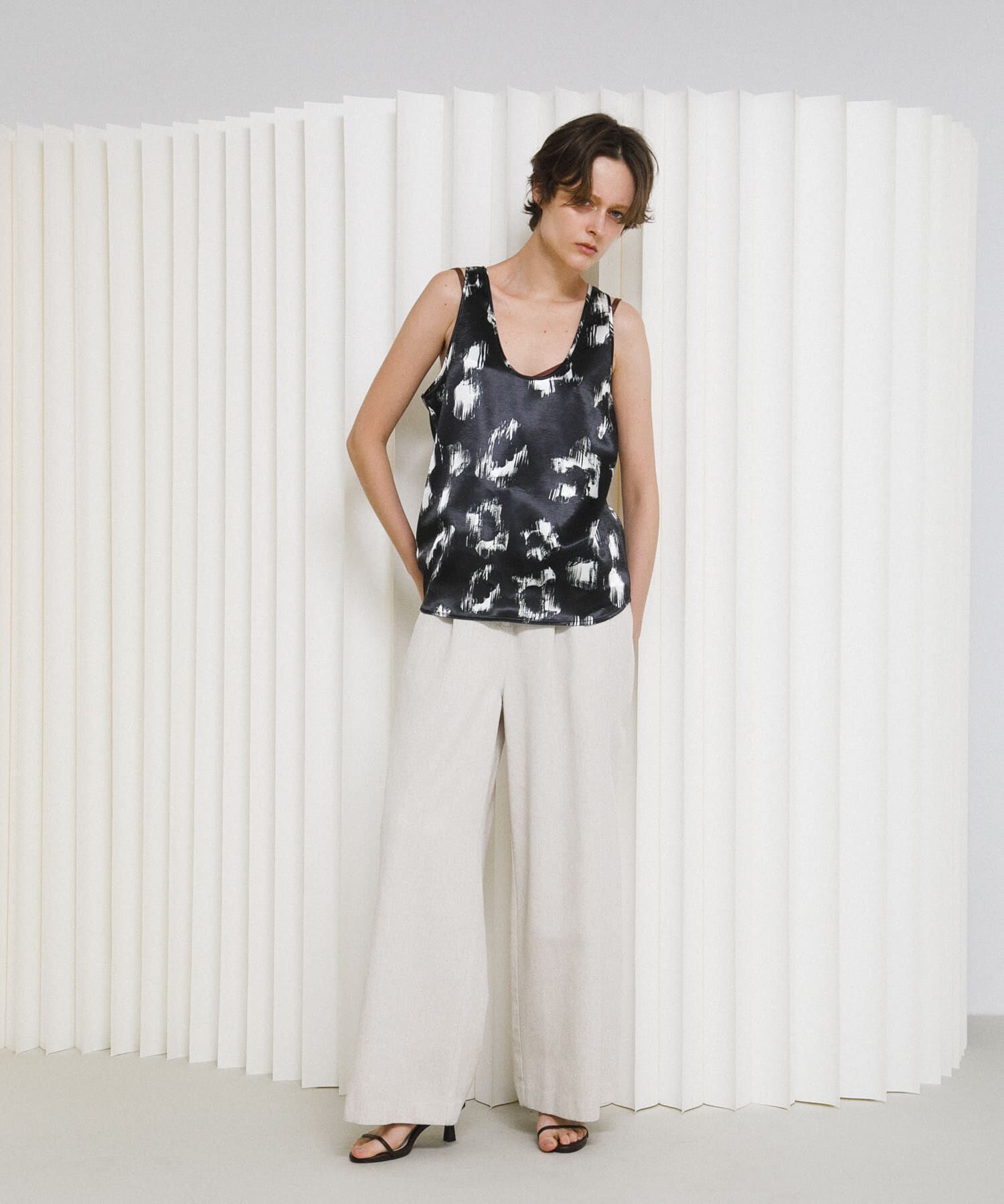 LAATO「black flower blouse」|シャツ・ブラウス|