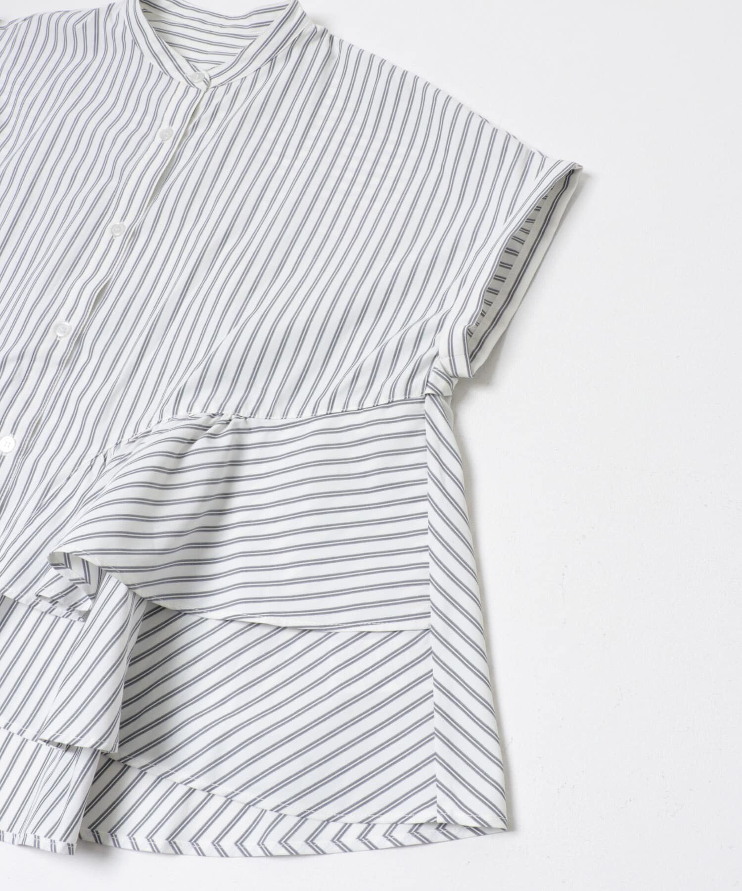 Sonny Label 「『WEB限定』バンドカラーフリルストライプ半袖シャツ」|シャツ・ブラウス|