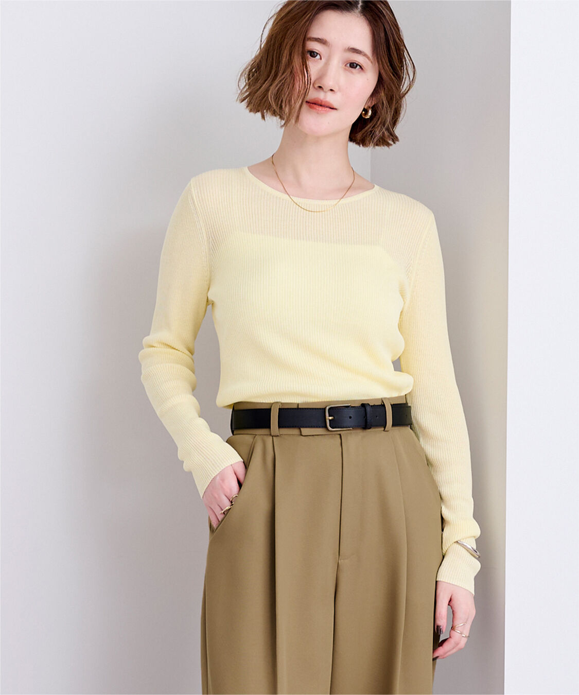 ur's「美シルエットワンタックワイドパンツ」|スラックス|