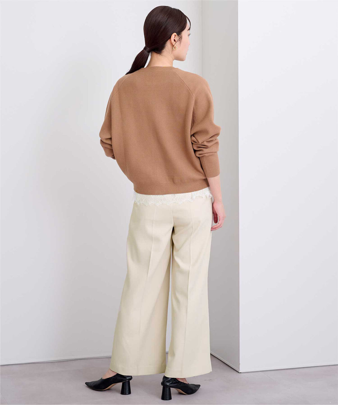 ur's「美シルエットワンタックワイドパンツ」|スラックス|