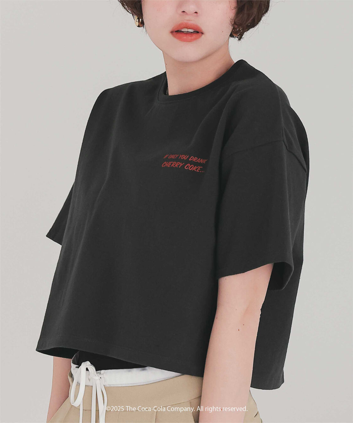 titivate「チェリーコーク クロップドTシャツ」|Tシャツ・カットソー|