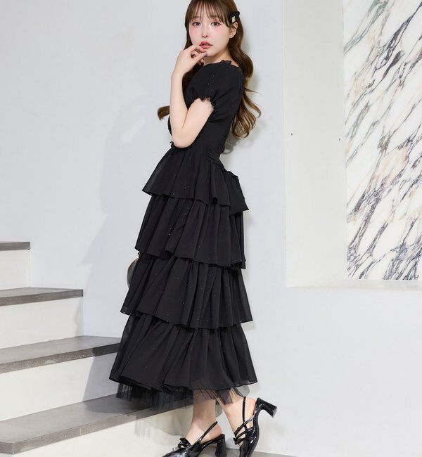  「【Black Ribbon Collection】バックリボンティアードワンピ」|ワンピース|