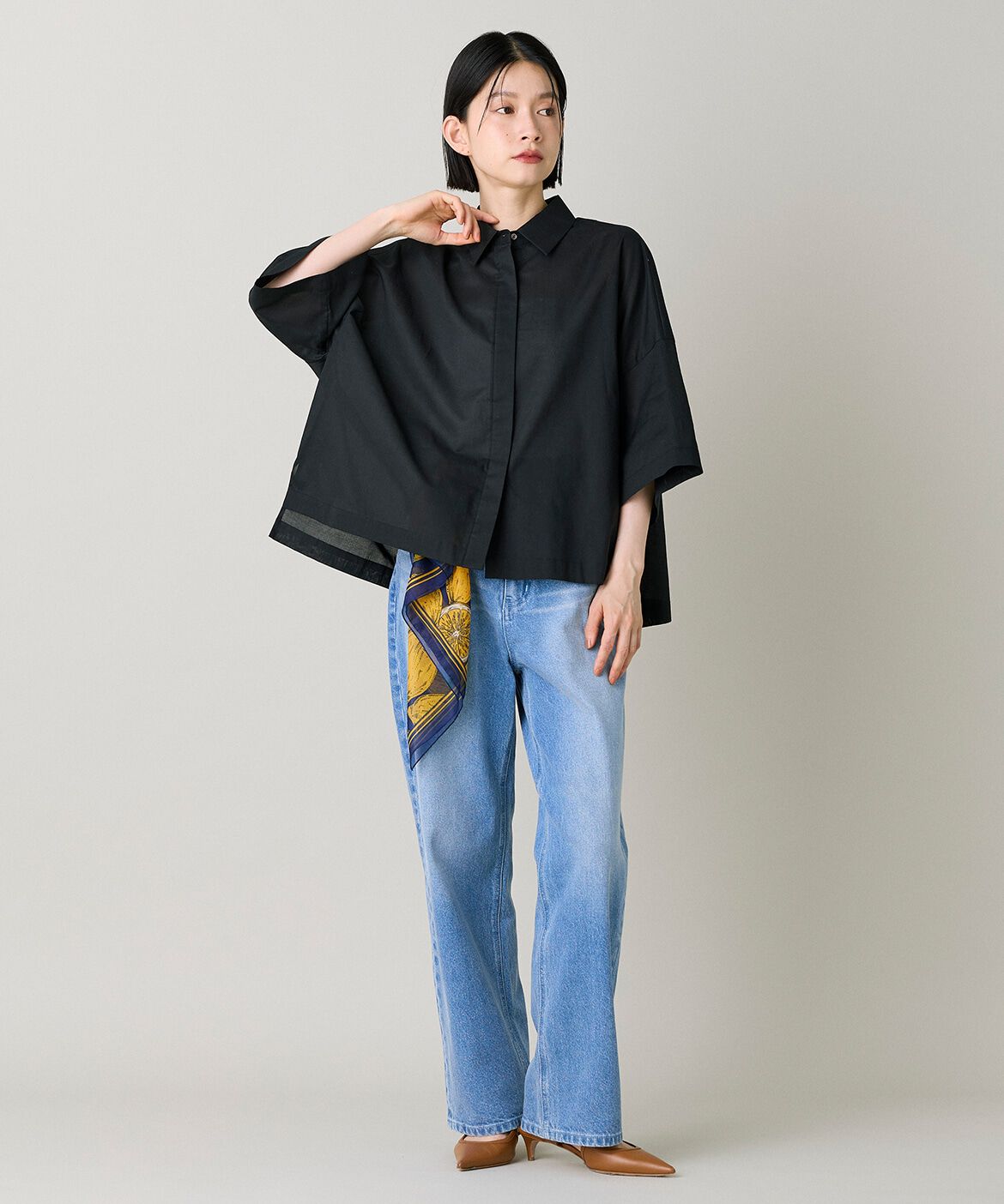 DAY by DAY it&rsquo;s international「5分袖シャツブラウス｜揺れる変形裾で魅せる大人の旬ブラウス」|シャツ・ブラウス|
