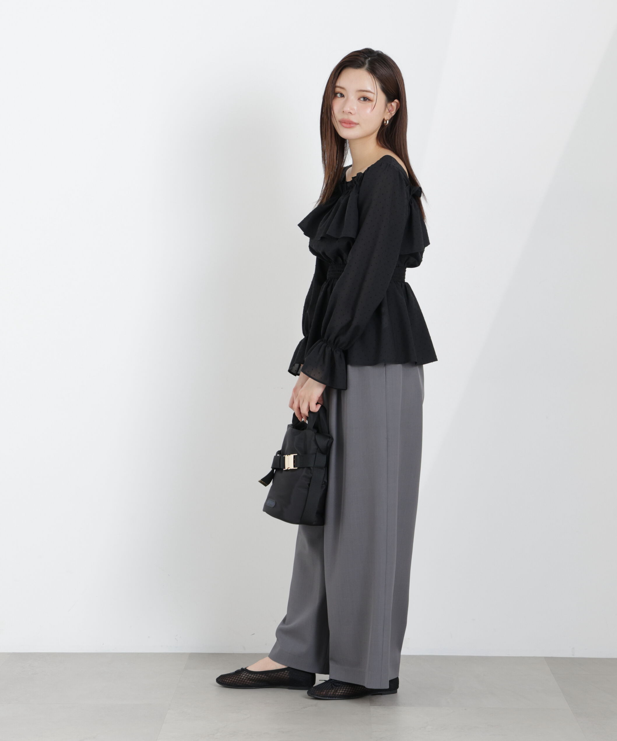 PROPORTION BODY DRESSING「＜ウォッシャブル＞フリルシャーリングブラウス　26SS」|シャツ・ブラウス|
