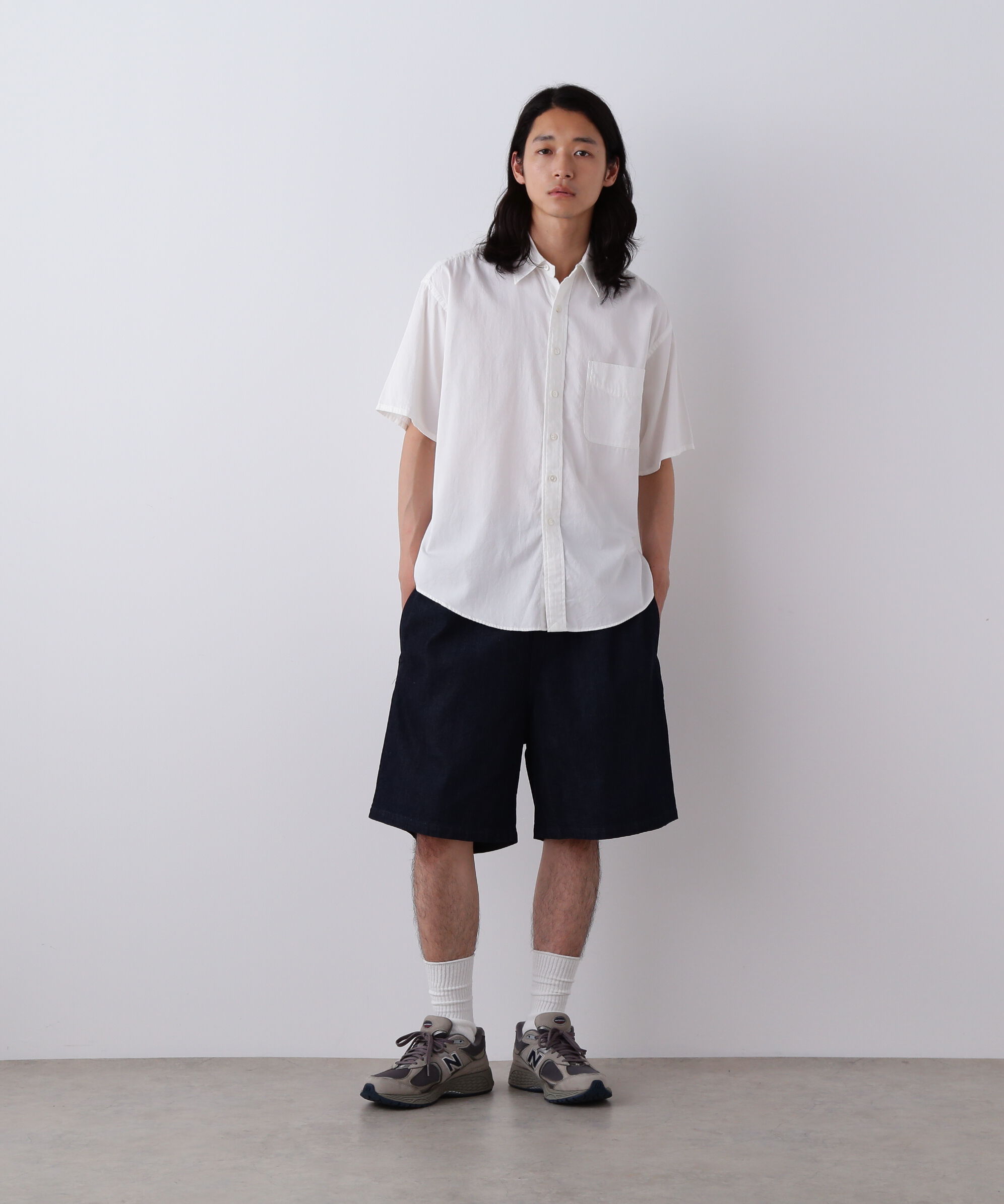 YLEVE 「Ｙ / ORGANIC COTTON WASHER SATIN SHORT SLEEVE SHIRT」|シャツ・ブラウス|ホワイト