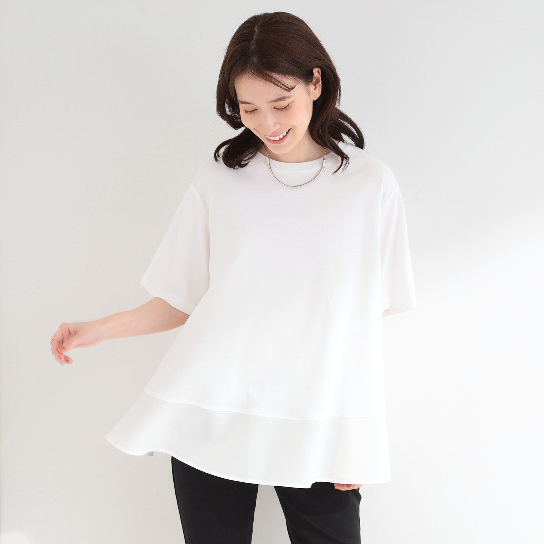 SHOO･LA･RUE「【ひんやり/UV/抗菌防臭】体型カバーも叶う 裾切り替えAライントップス」|Tシャツ・カットソー|