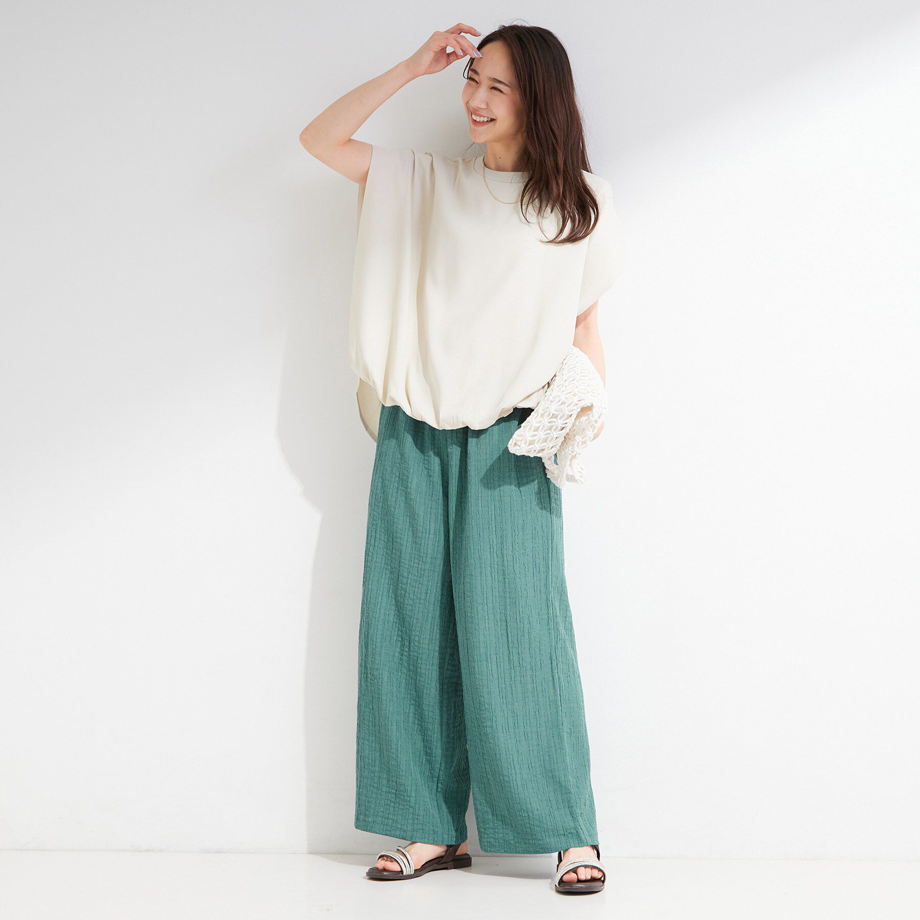 SHOO･LA･RUE「【洗濯機可/体型カバー】インしてる風 ふんわり裾バルーントップス」|Tシャツ・カットソー|