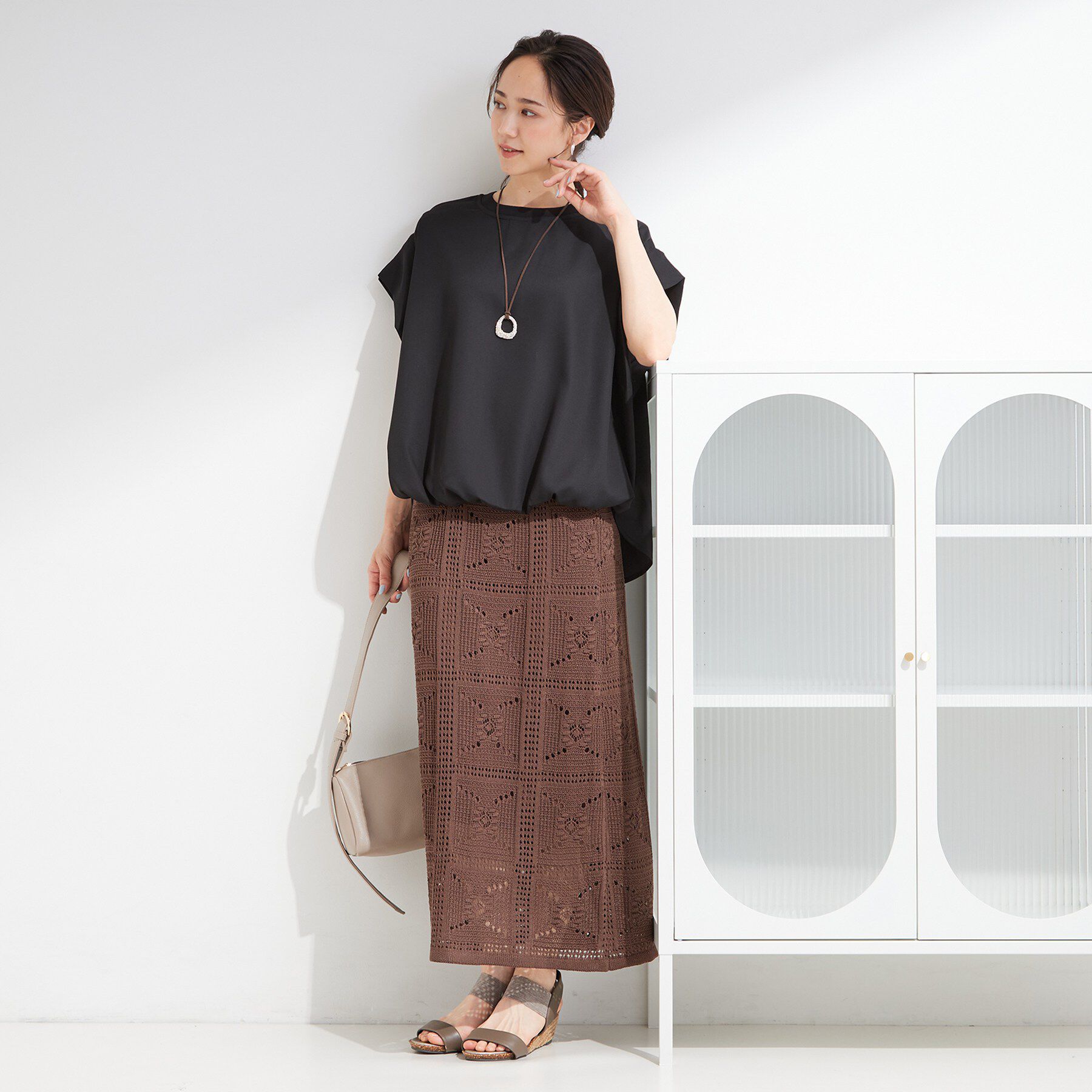 SHOO･LA･RUE「【洗濯機可/体型カバー】インしてる風 ふんわり裾バルーントップス」|Tシャツ・カットソー|