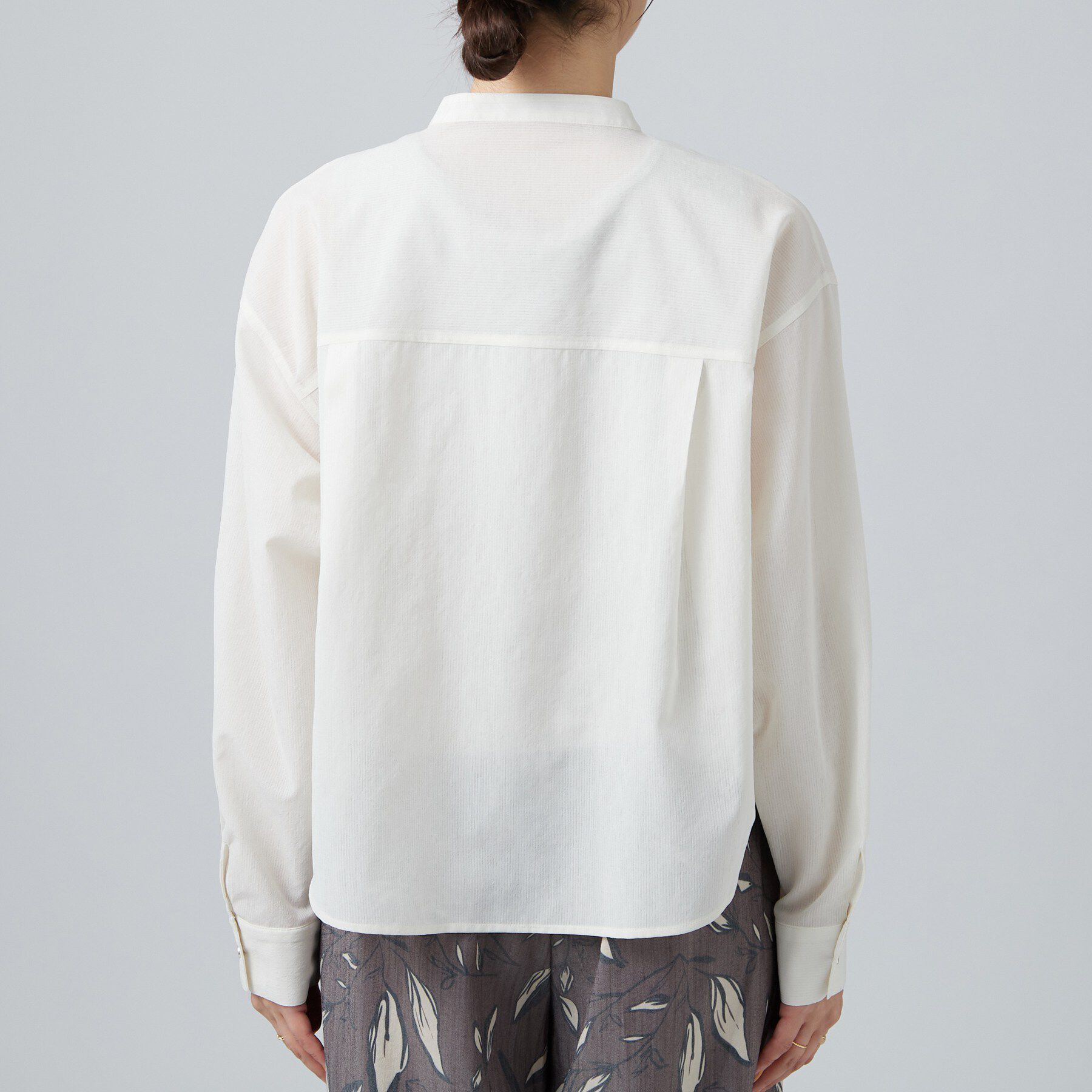 SHOO･LA･RUE「【通気性〇/S-LL/洗濯機可】さらりと心地よい。ノーカラーシャツ」|シャツ・ブラウス|