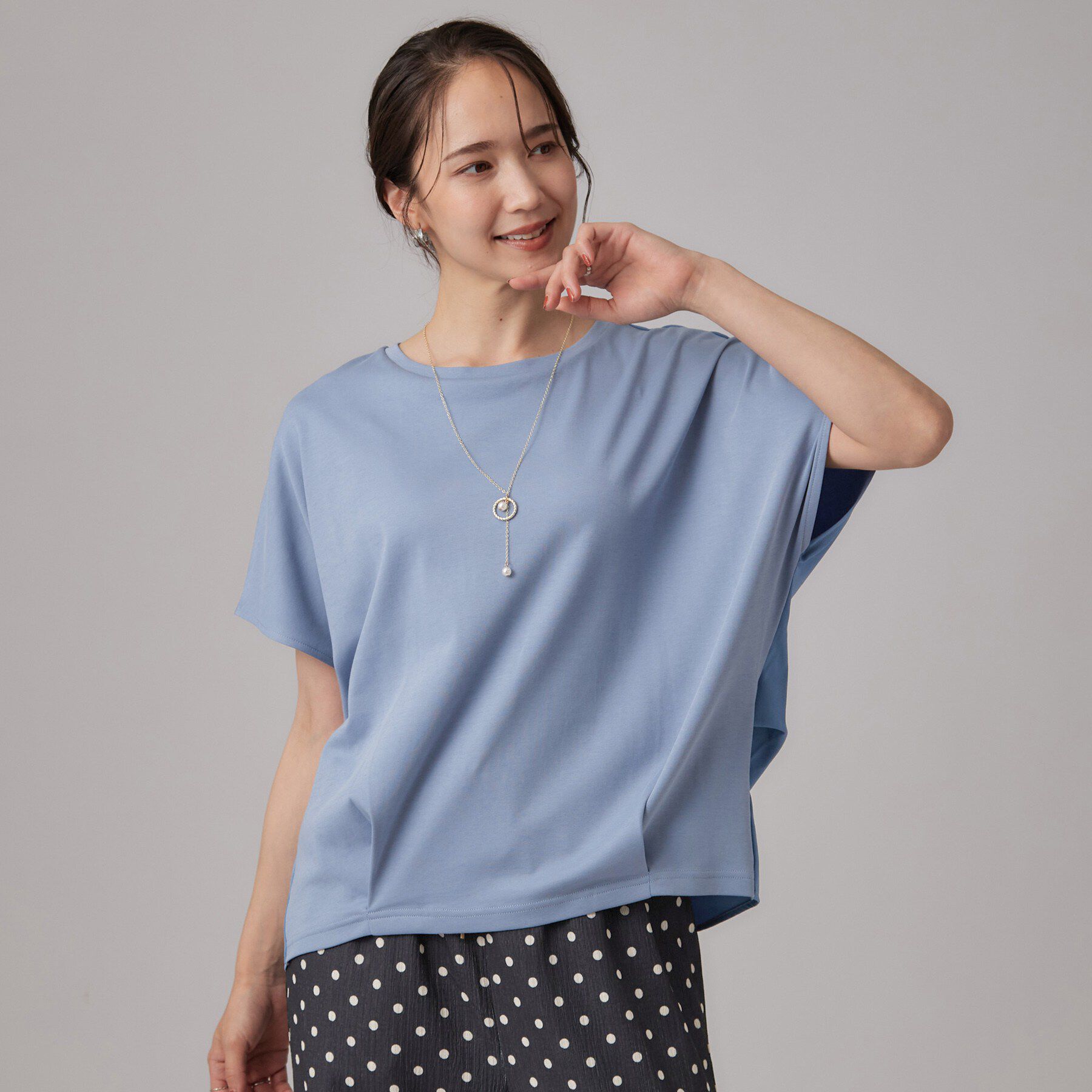 SHOO･LA･RUE「【ひんやり/UV】ヒップまわりを自然にカバー 異素材ドッキング 裾タックトップス」|Tシャツ・カットソー|