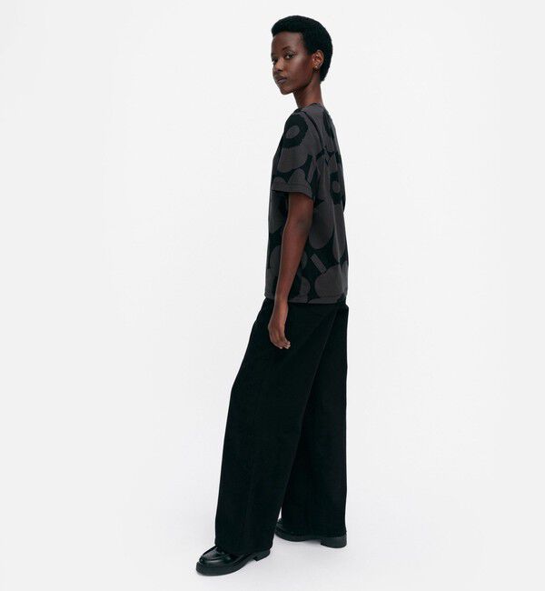 Marimekko「Tunnit Unikko Tシャツ」|シャツ・ブラウス|