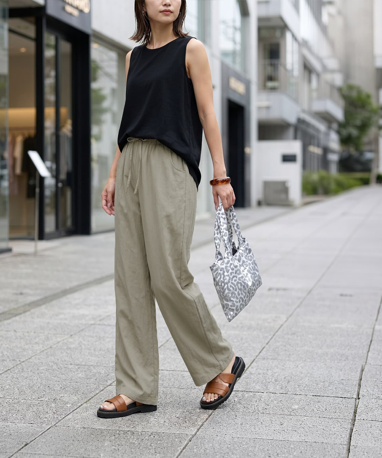 STYLE DELI「涼しいシボ感ギャザーワイドパンツ」|スラックス|