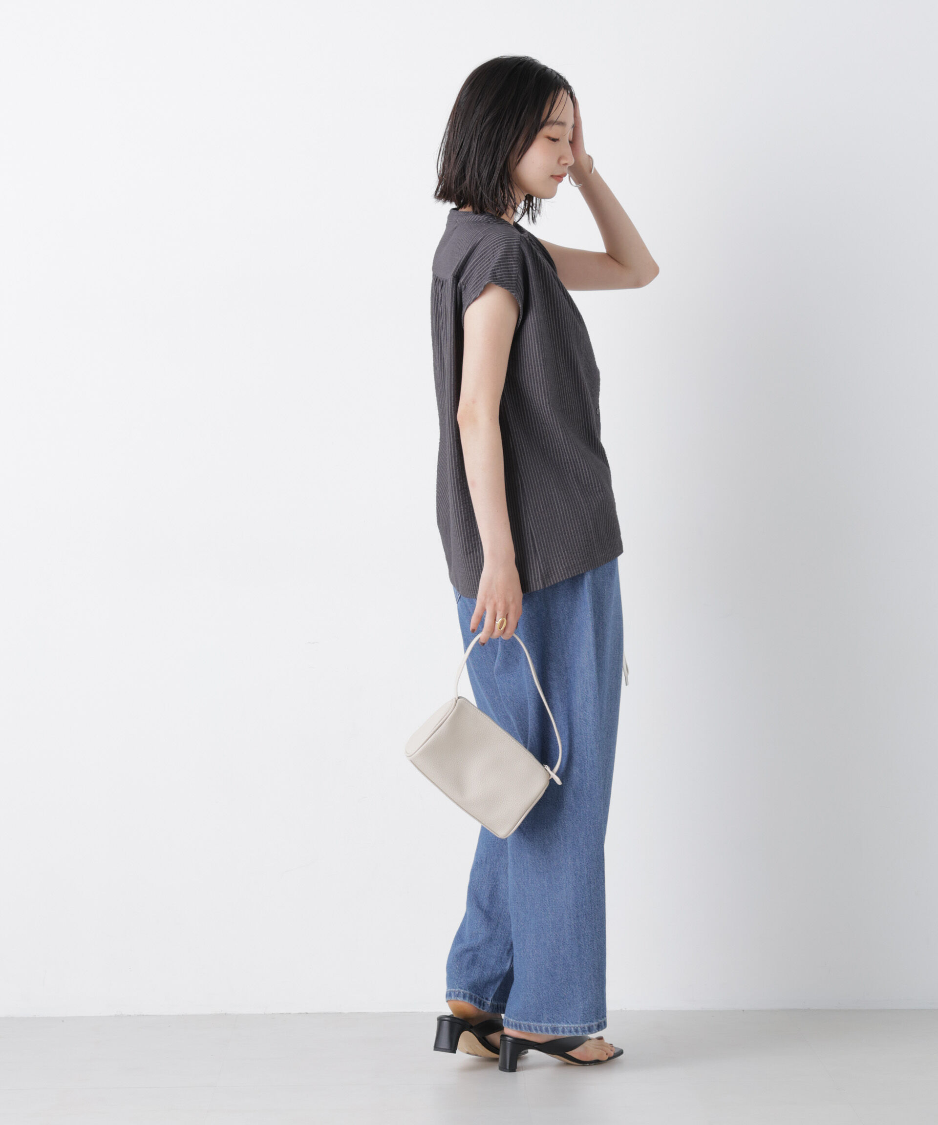 NANO universe「カットサッカーフレンチスリーブギャザーブラウス(セットアップ可)」|Tシャツ・カットソー|