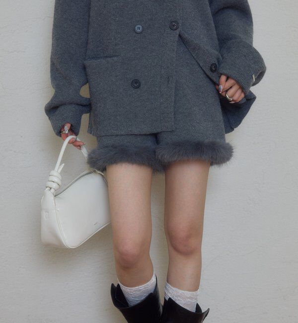  「ファーパイピングニットショートパンツ」|チノ|チャコールグレー