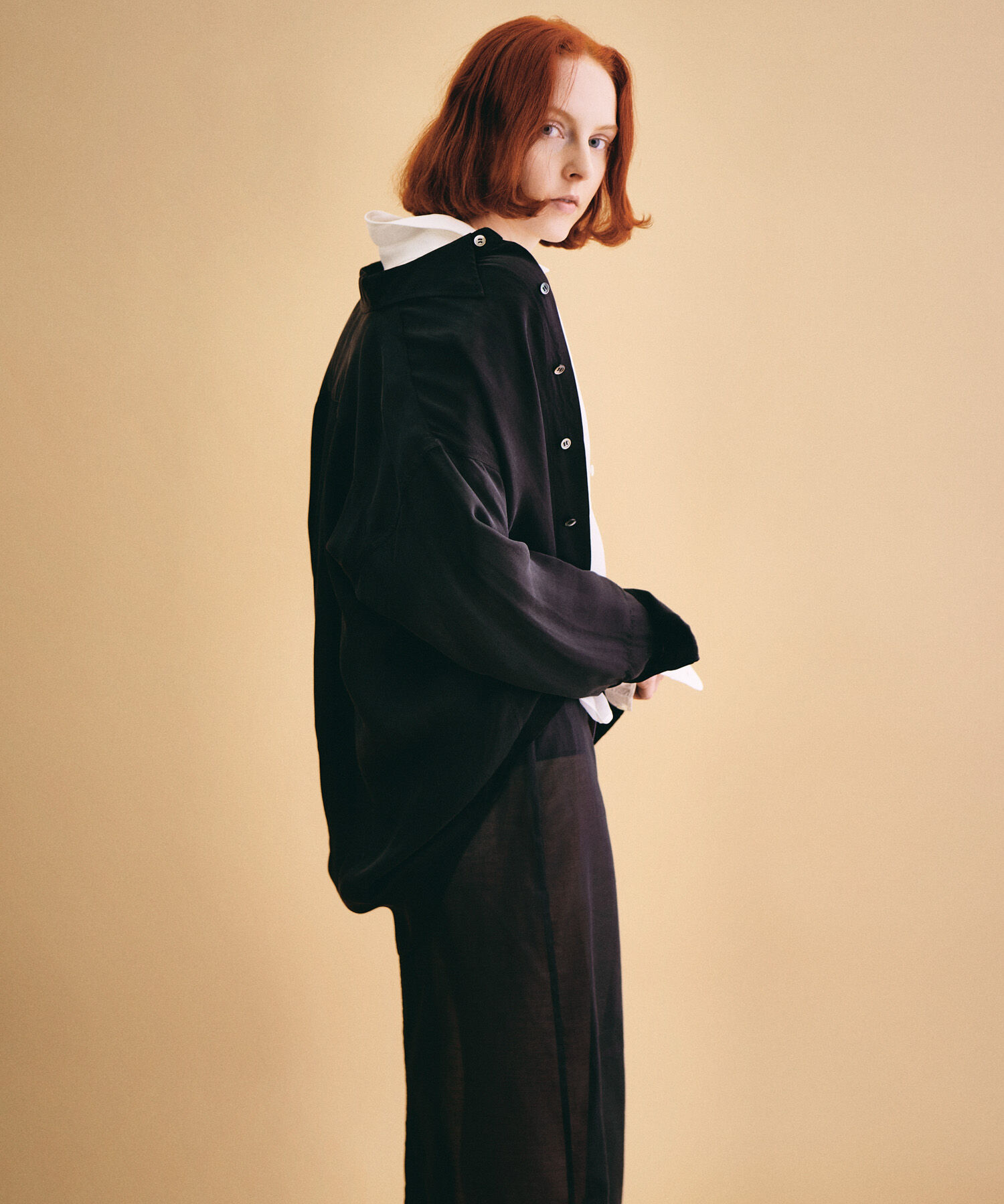 URBAN RESEARCH「Teya　STANDARD SHIRTS」|シャツ・ブラウス|ブラック