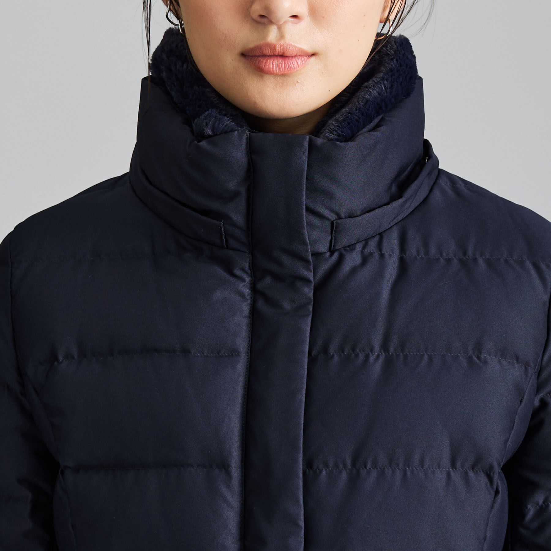 INDIVI「【名品／撥水／抗菌防臭】ショート丈リサイクルダウンコート」|ダウン|