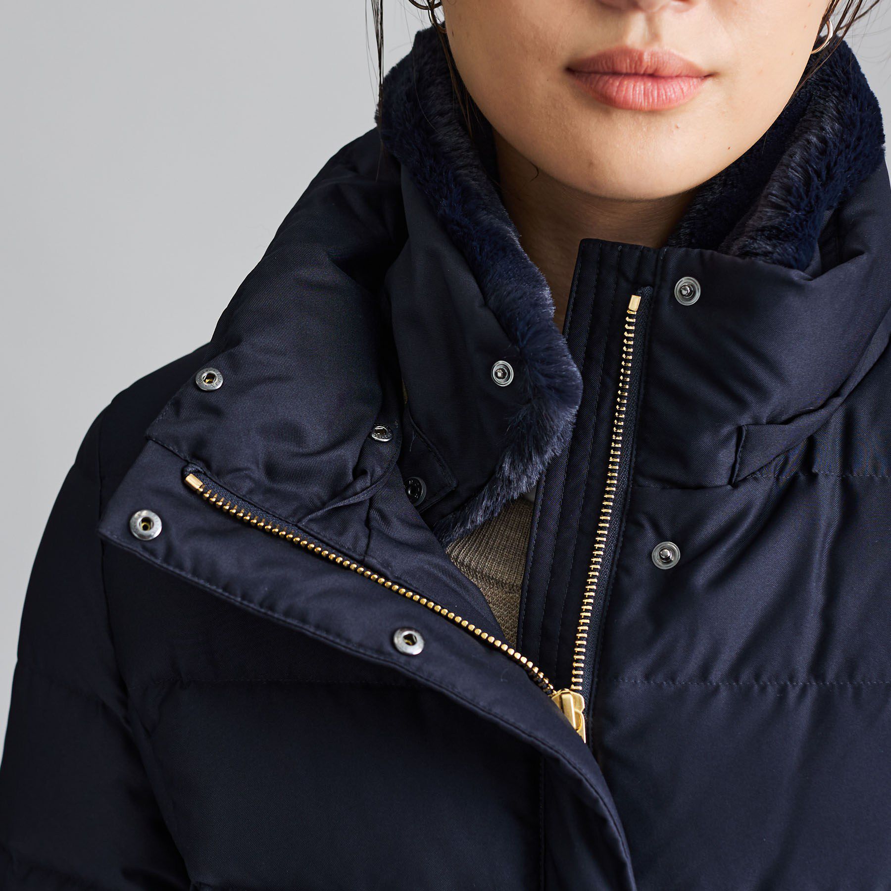 INDIVI「【名品／撥水／抗菌防臭】ショート丈リサイクルダウンコート」|ダウン|