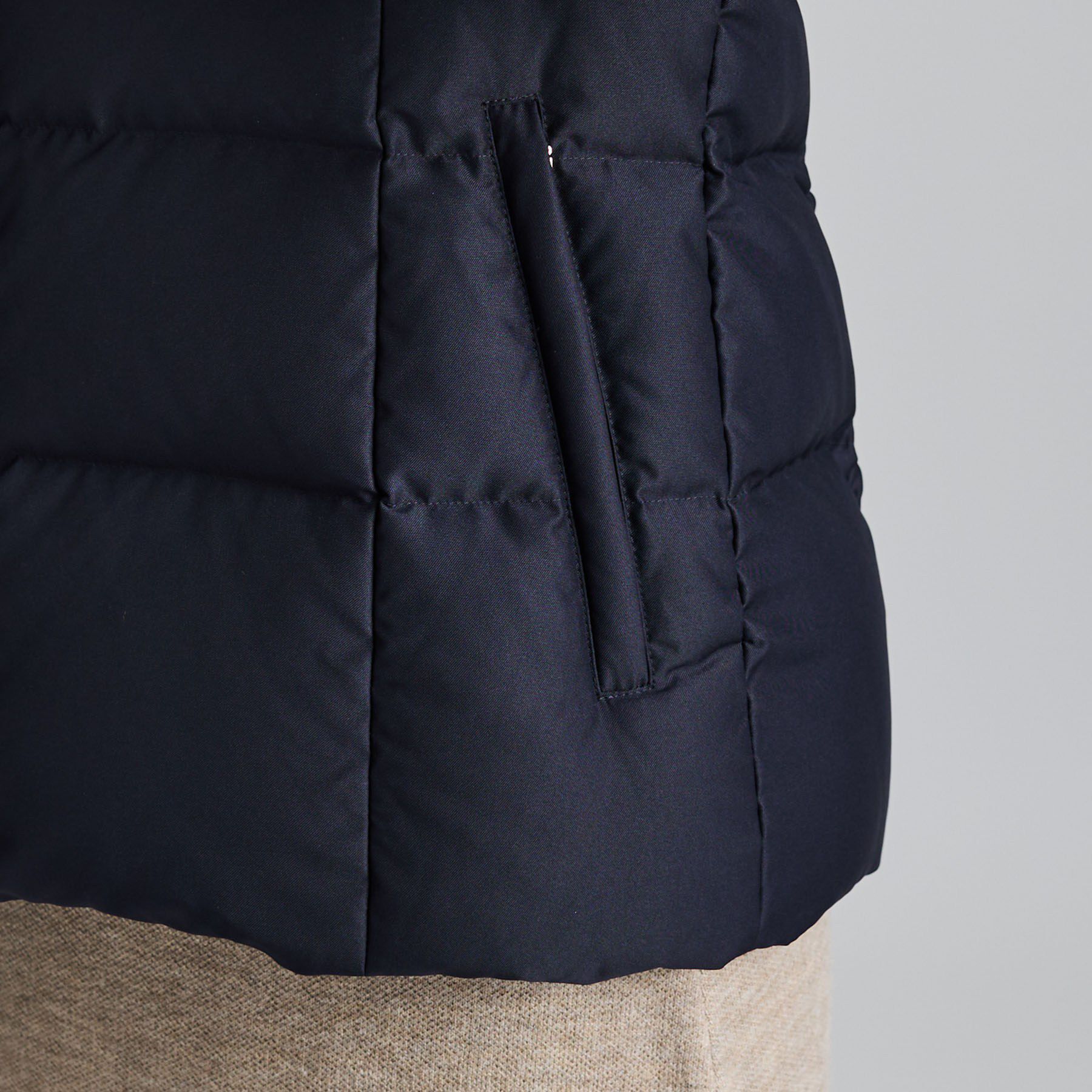 INDIVI「【名品／撥水／抗菌防臭】ショート丈リサイクルダウンコート」|ダウン|
