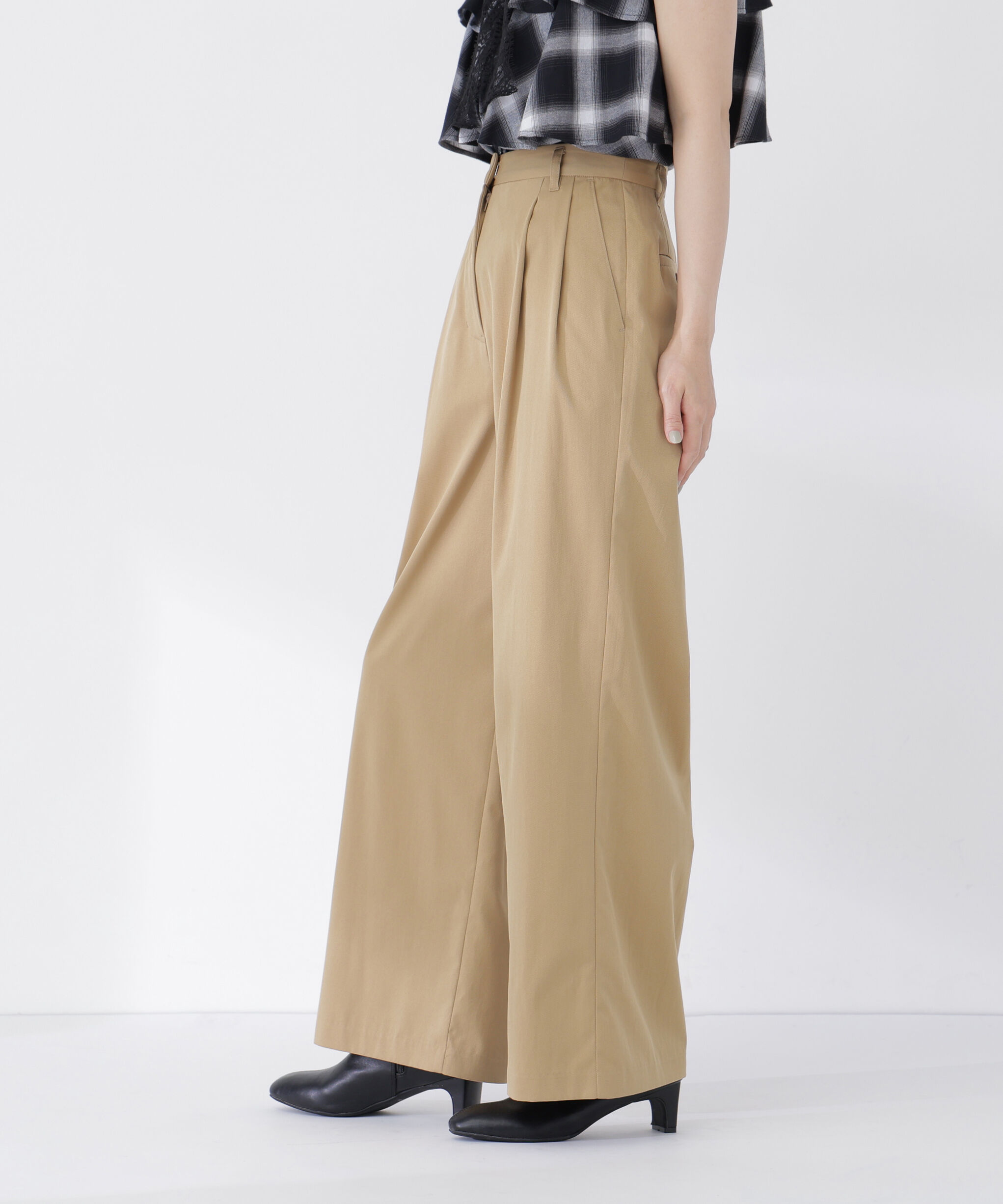  「ツータックワイドパンツ」|その他|